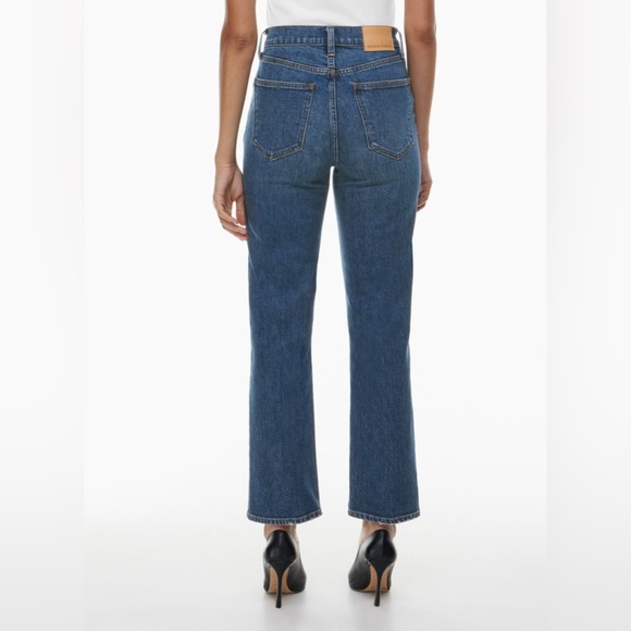 Aritzia Denim Forum Arlo High Rise Straight Jeans short - Picture 4 of 15